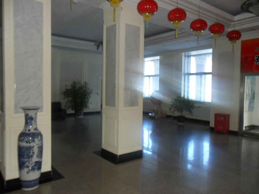 Yabuli Xintong Hotel Shangzhi エクステリア 写真